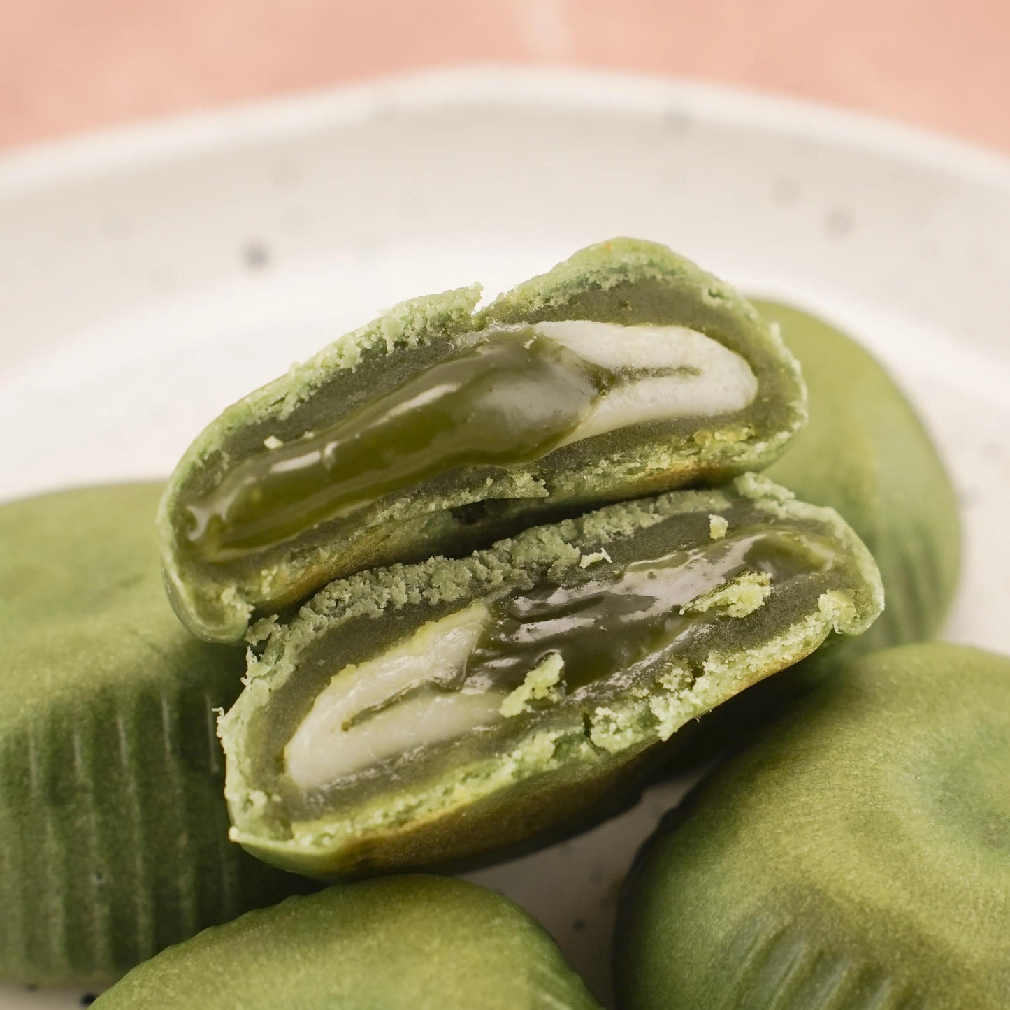 Muscle Unicorn Glutinous Tea Pastry Dragon Well Tea 8.46 oz