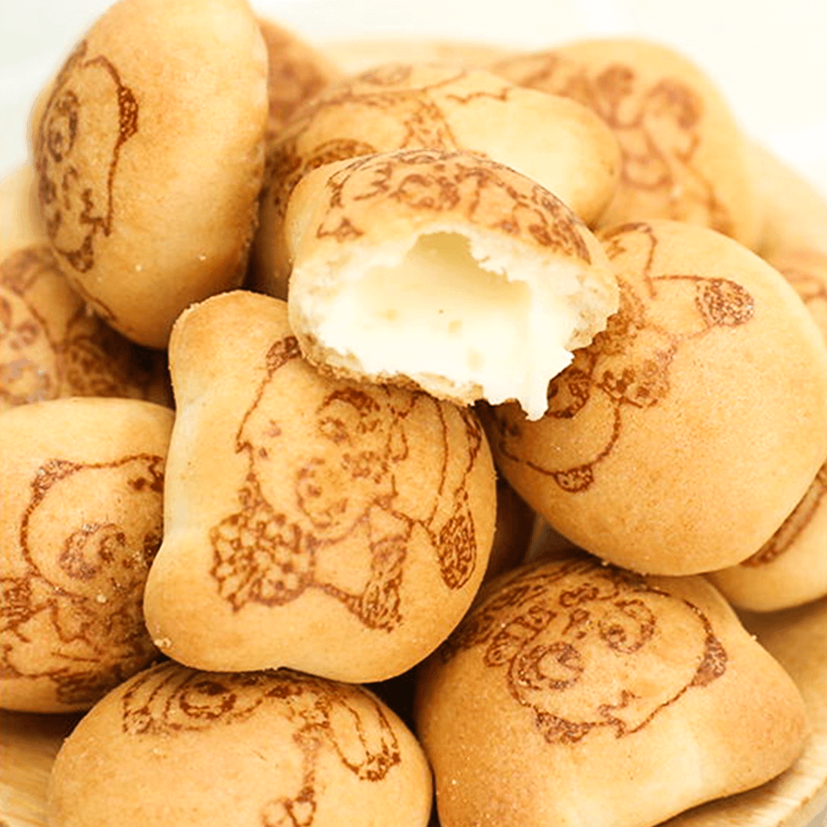 Hello Panda Biscuit with Milk Vanilla Filling 258g