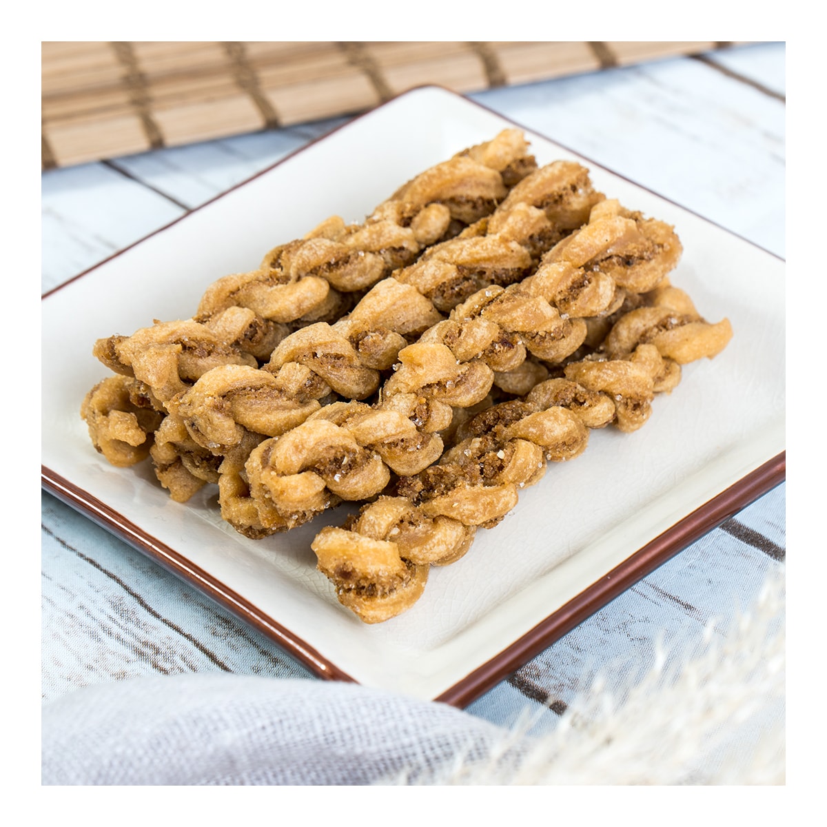 Fried Dough Twist Salt & Pepper Flavor 140g