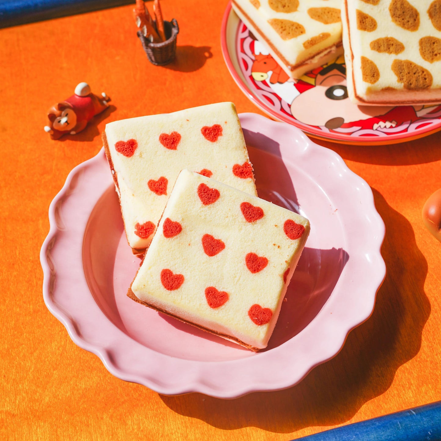 Nagoya Cake Strawberry Flavor 10.58 oz