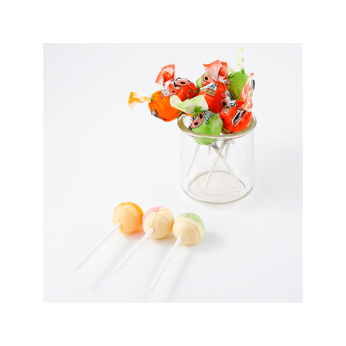 Milky Creamy Lollipop Assorted Fruit Flavor 115g
