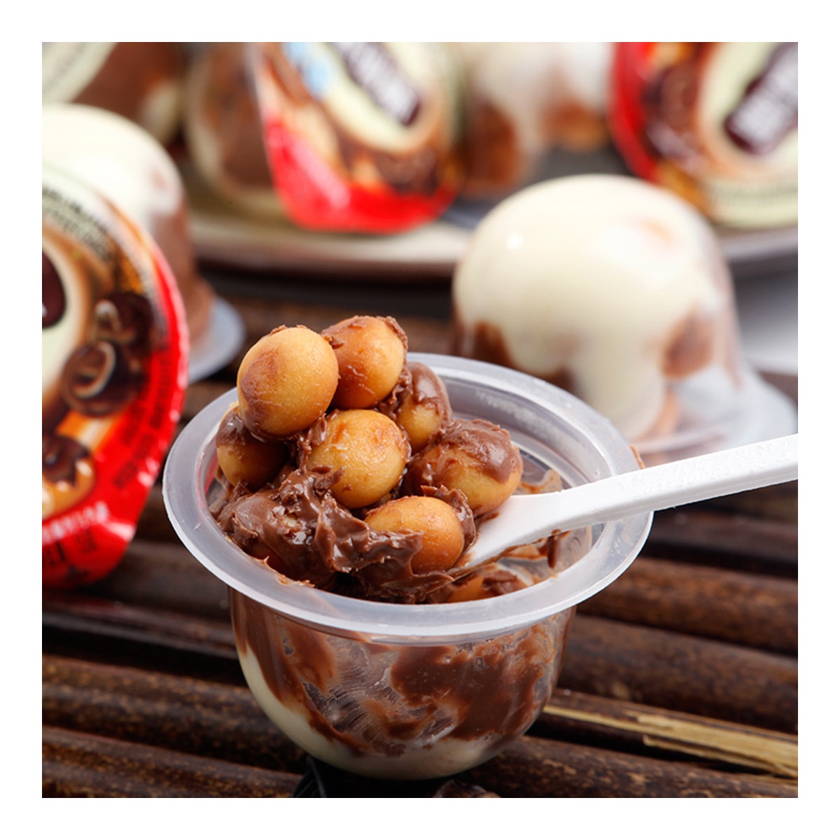 Planet Cup Value Pack - Sweet Biscuits in Milk Chocolate Cream, 26 Cups* 0.52oz