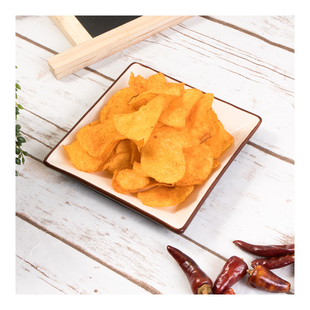 CALBEE Hot & Spicy Potato Chips, 2.8oz