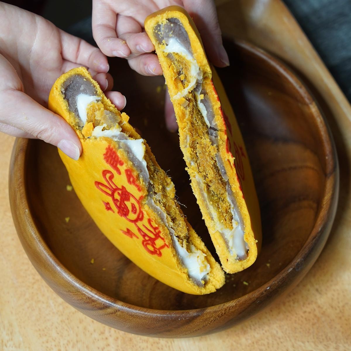 Pork Floss Egg Yolk Cake,Mooncake,Taro Mochi Flavor ,17.64oz