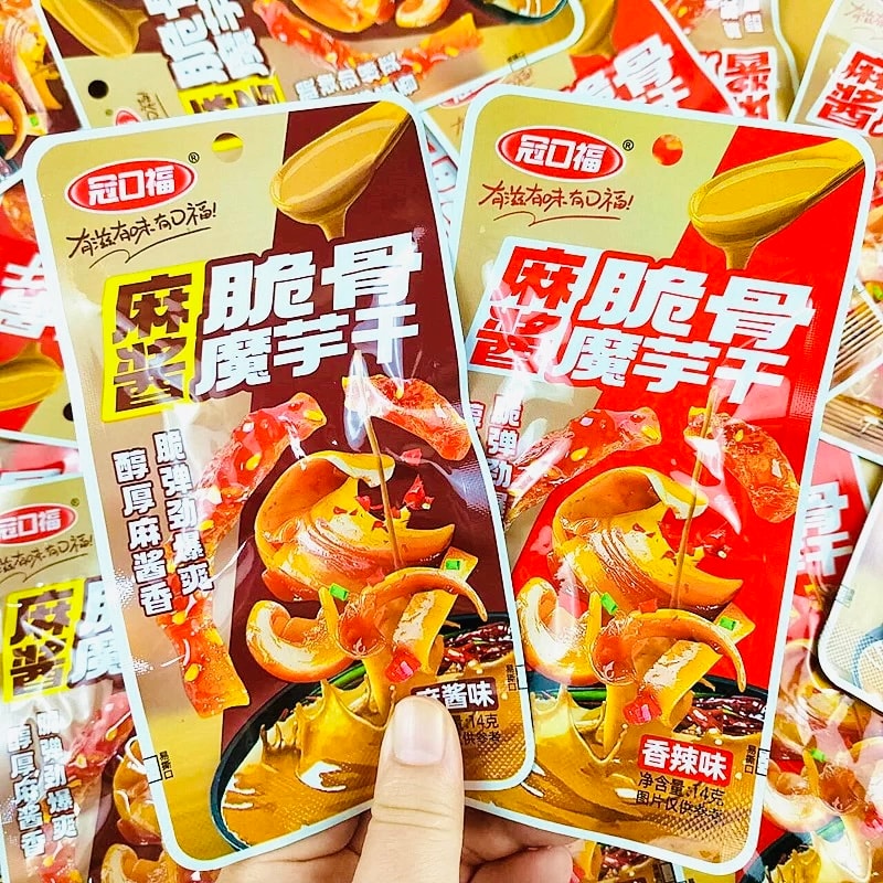 Guankou Fu Sesame Sauce Crispy Bone Konjac Dry Spicy 14g*20 pack A box