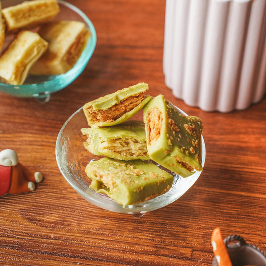 Durian Mosaic Dessert  6.35 oz