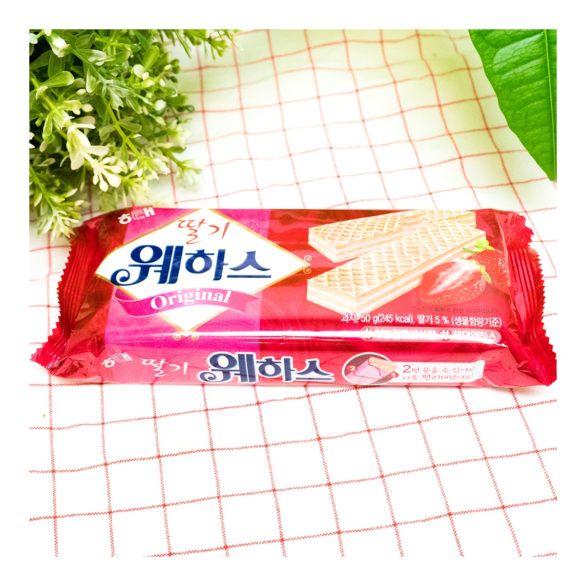 Strawberry Ice Cream Wafer Cookies, 1.76oz