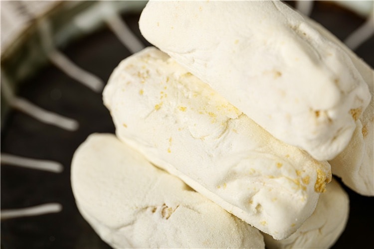 Salted Egg Yolk Souffles 160g