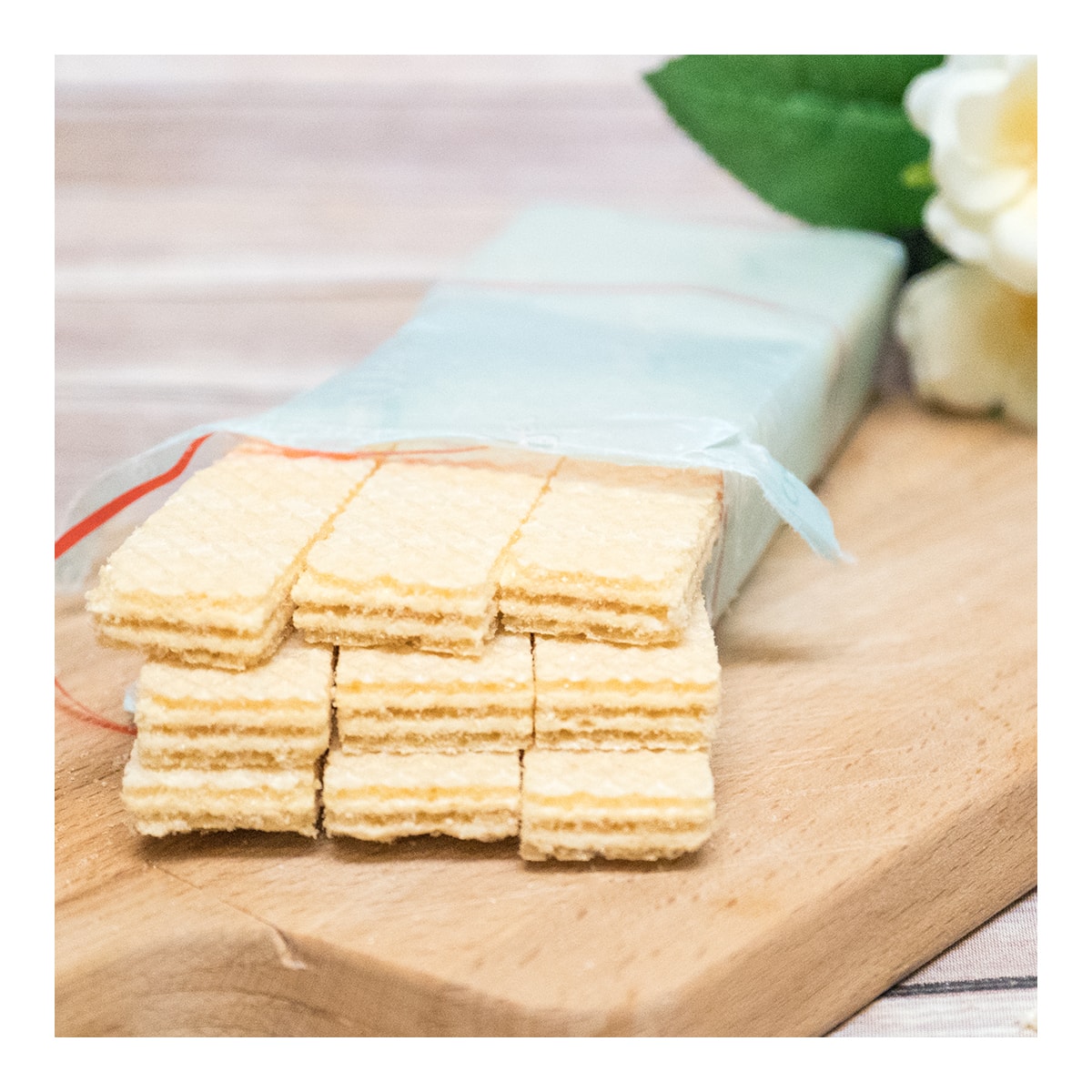 White Cream Waffle Cookie 50g