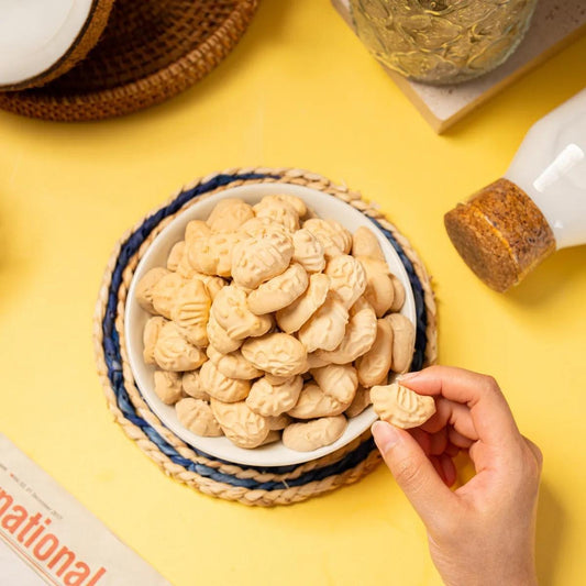 Nyonya Coconut Milk Cassava Cookies Charcoal,4.93 oz