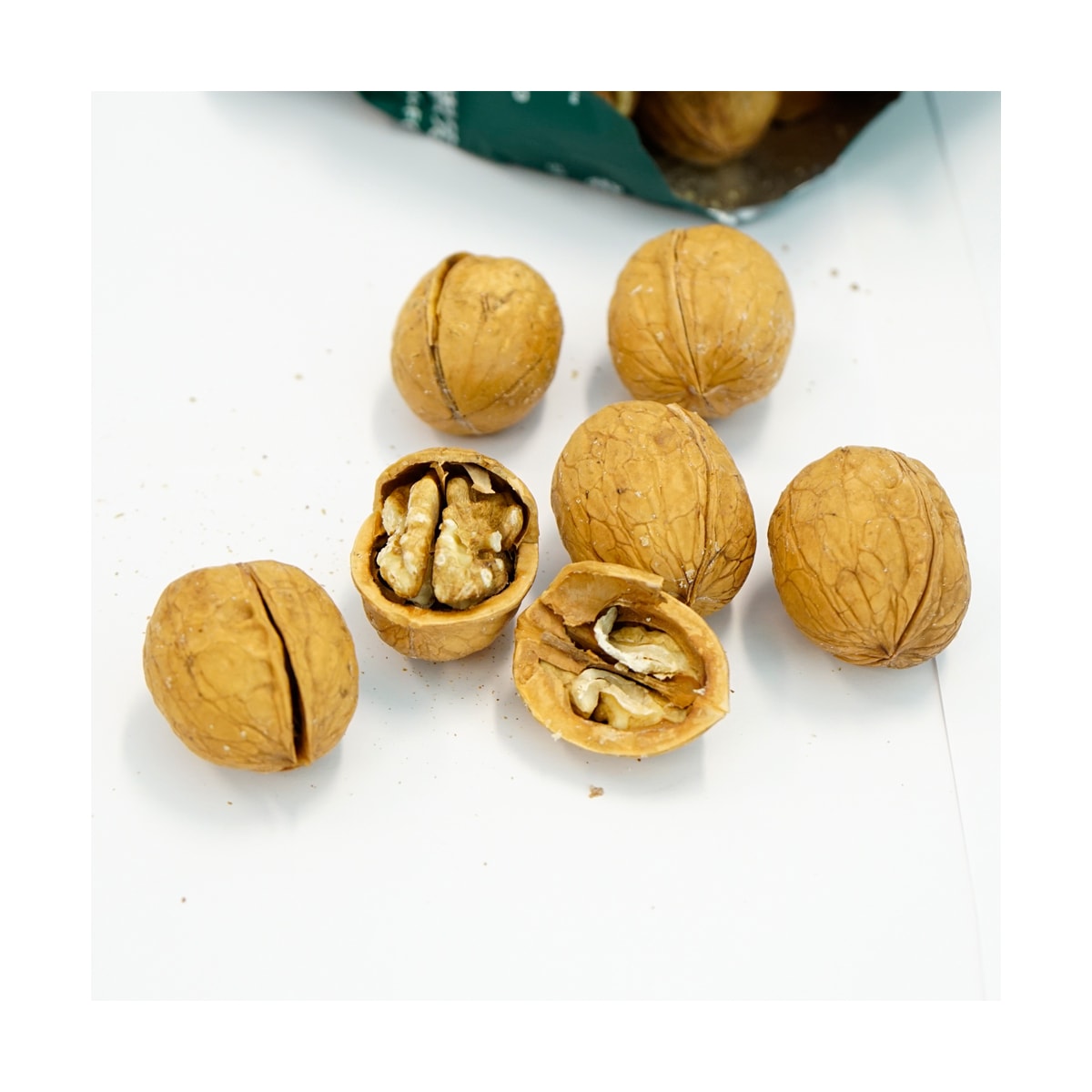 Roasted Walnut Salt Pepper Flavor 418g